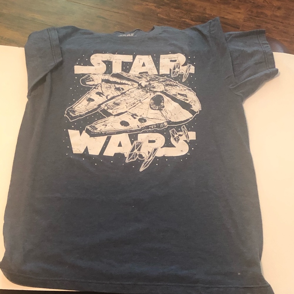 star wars t-shirt. Shipped